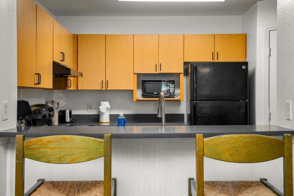 Budget Friendly Sleeps 8 Discounts Available タンパ エクステリア 写真